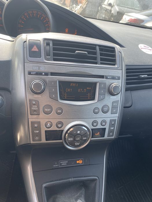 toyota verso 2010 2.0d на части тойота версо