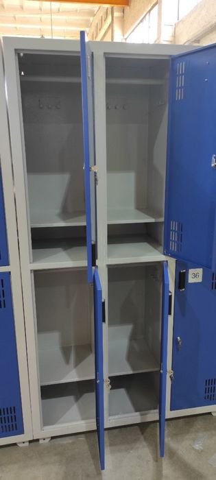 Металлический шкаф от производителя