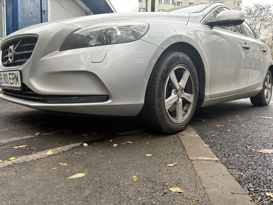 Volvo v40 2.0 disel