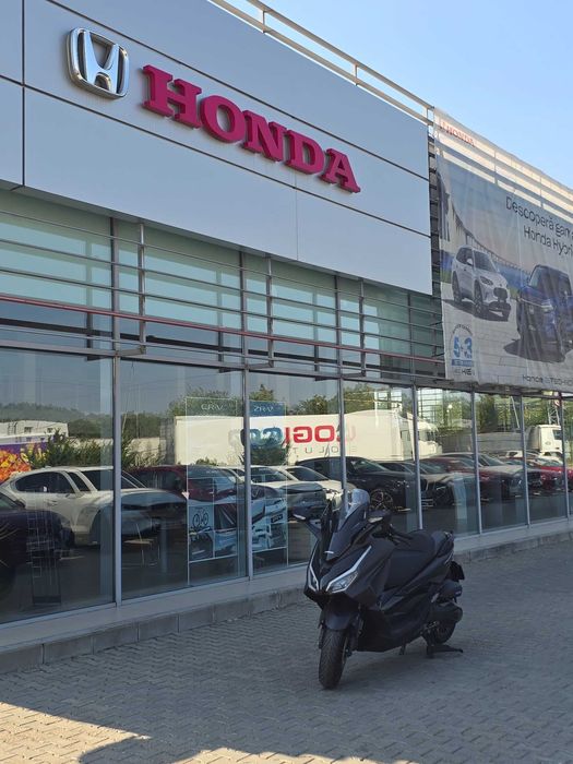 Scooter Honda Forza 350