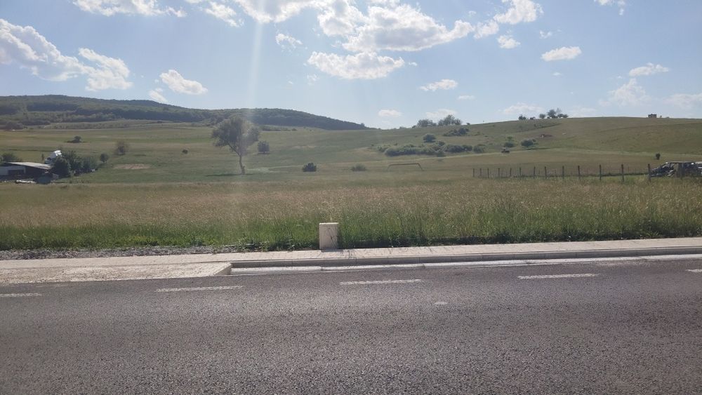 Teren de vânzare