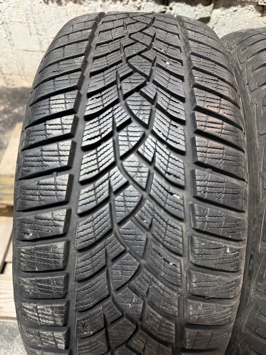225/50/17 GoodYear 2бр дот21
