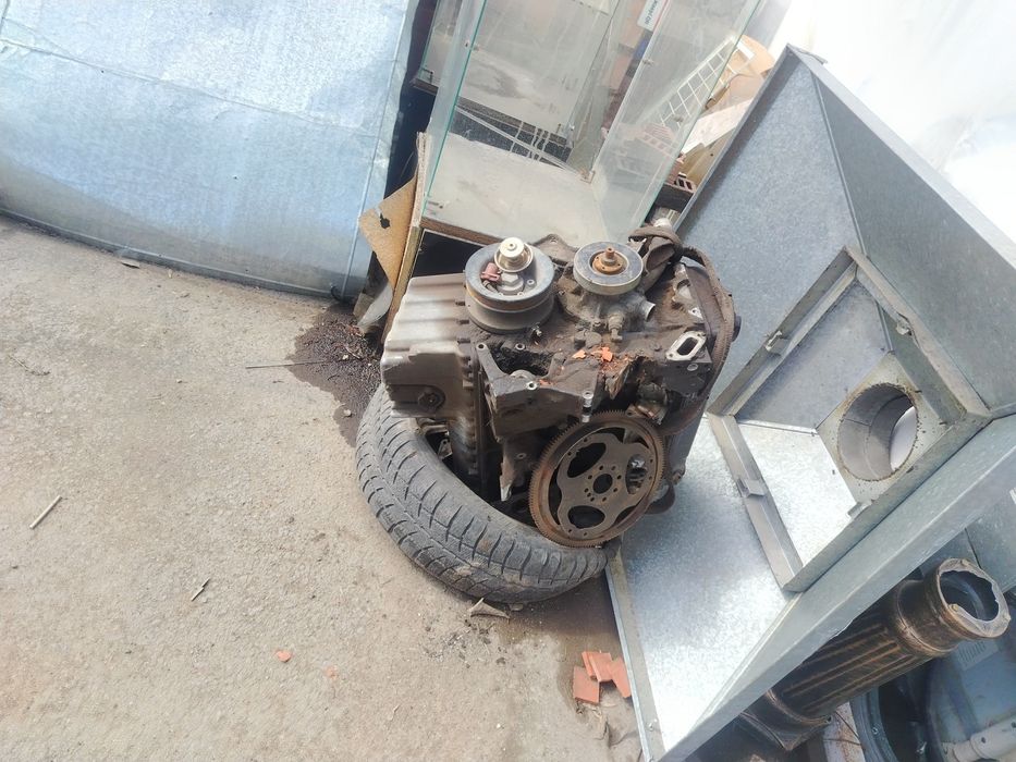 102 двигатель. 1.8