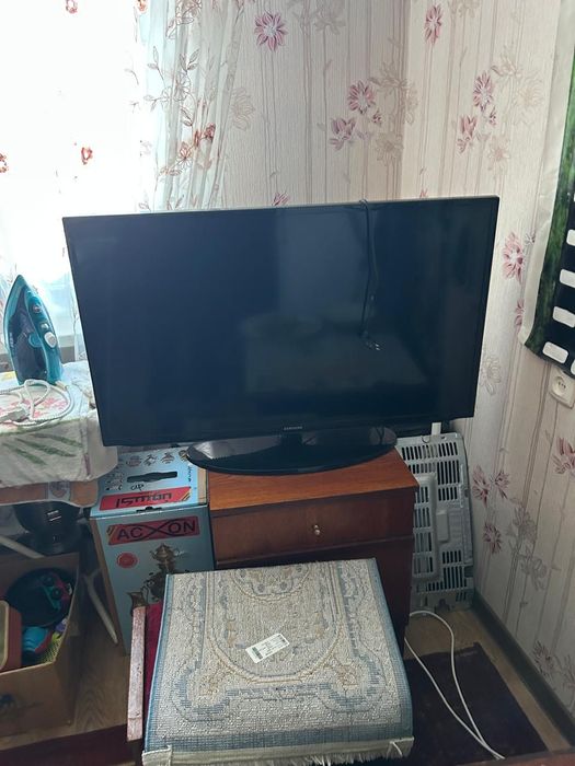 Продам телевизор