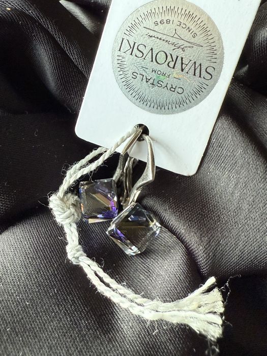 Кристали Сваровски-Обици