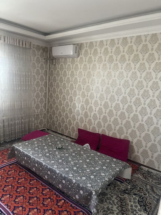 Medgaradok 3-xona 8 etaj kvartira sotiladi