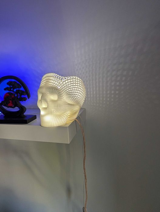 Lampa decorativa craniu design 3D Wireframe – Lumina LED USB