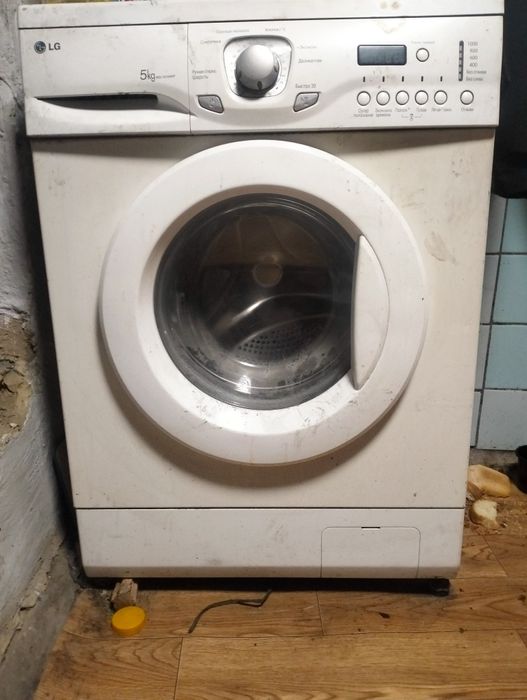 Продам стиральную машинку Lg
