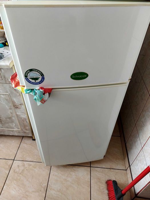 Frigider cu congelator perfect funcțional