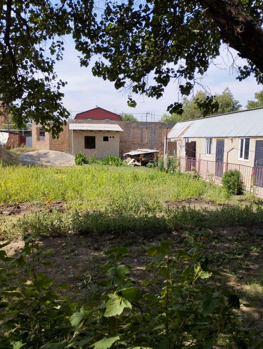 Участок 10 соток Дом