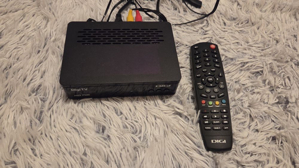 Decodor cu toate accesoriile incluse