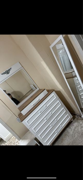 Продам спальний гарнитур