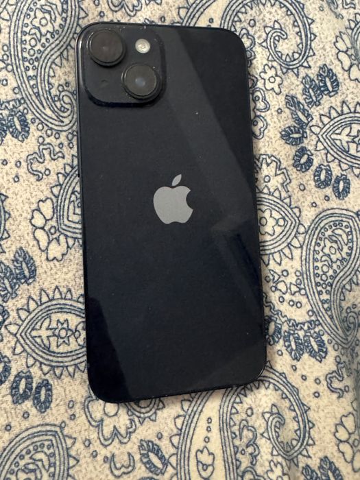 iPhone 14.