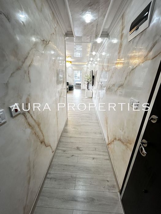 Дава се под наем Двустаен апартамент в Разград, Център - 75 кв.м за 433.5 € - Снимка #5