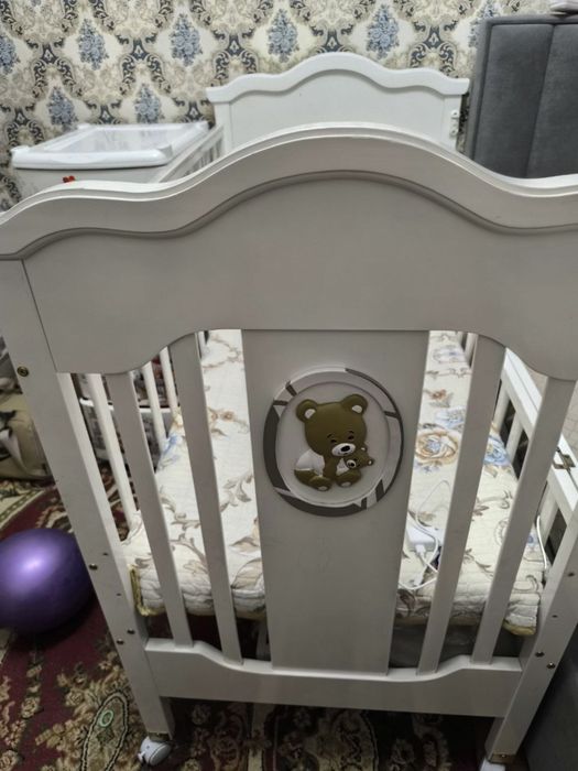 Продам кроватку детскую