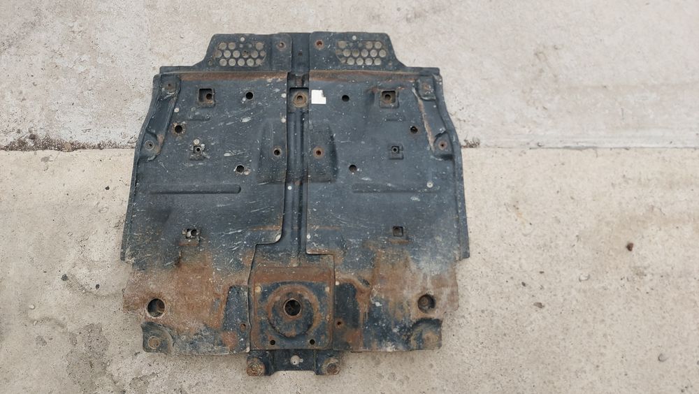Защита двигателя Toyota Land cruiser 200