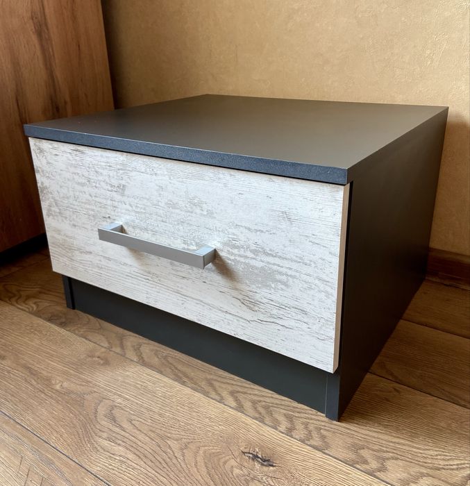 Нощно Шкафче 32/45/50