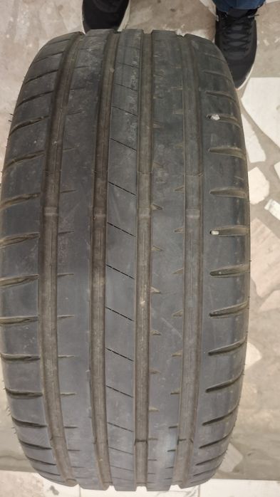 Сатылады 235/55 R17 жазғы шиналар.