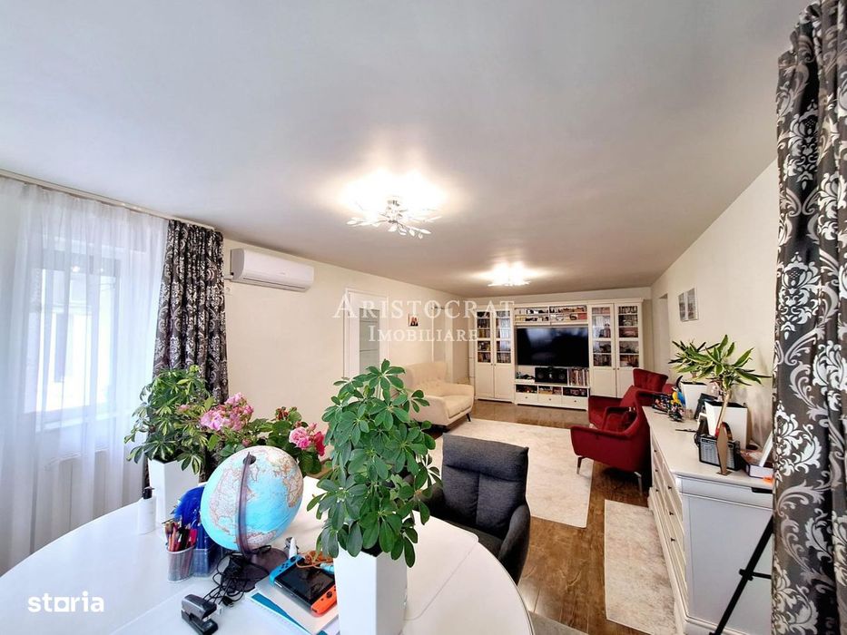 Vilă individuala proximitate lac