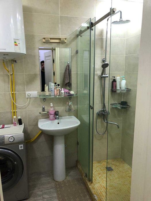 Буюк Ипак Йули  2-х комн квартира в новостройке