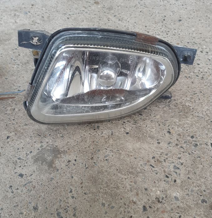 Халогени Мерцедес w211