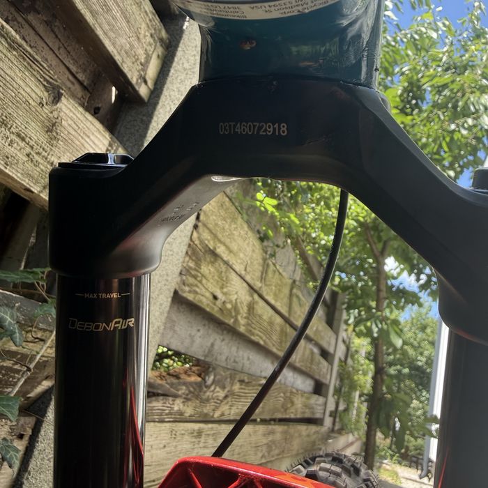 Furca rockshox Zeb 170mm enduro, 29’