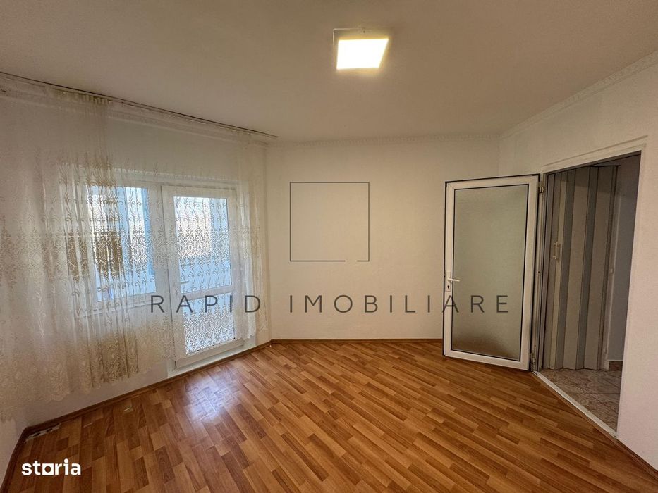 Ap. 2 camere - Decomandat - Sid. Vest - Etaj 1