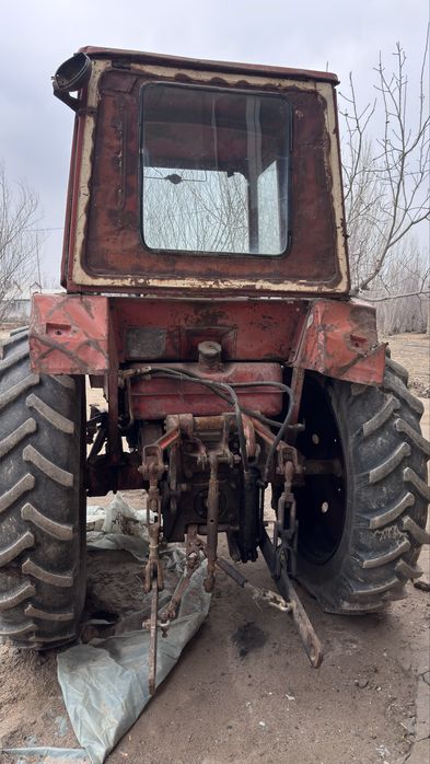 ТРАКТОР ЮМЗ сотилади