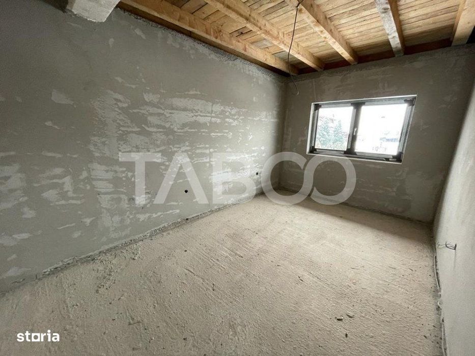 Casa 4 camere 150 mpu 270 mp teren si clasa energetica A Cristian