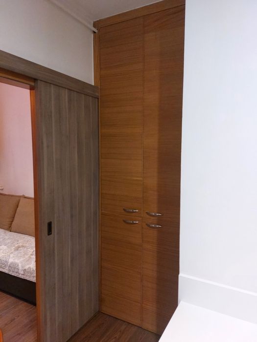 Închiriez garsoniera