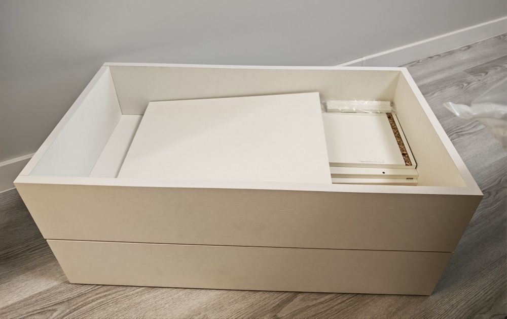 Чекмедже за гардероб