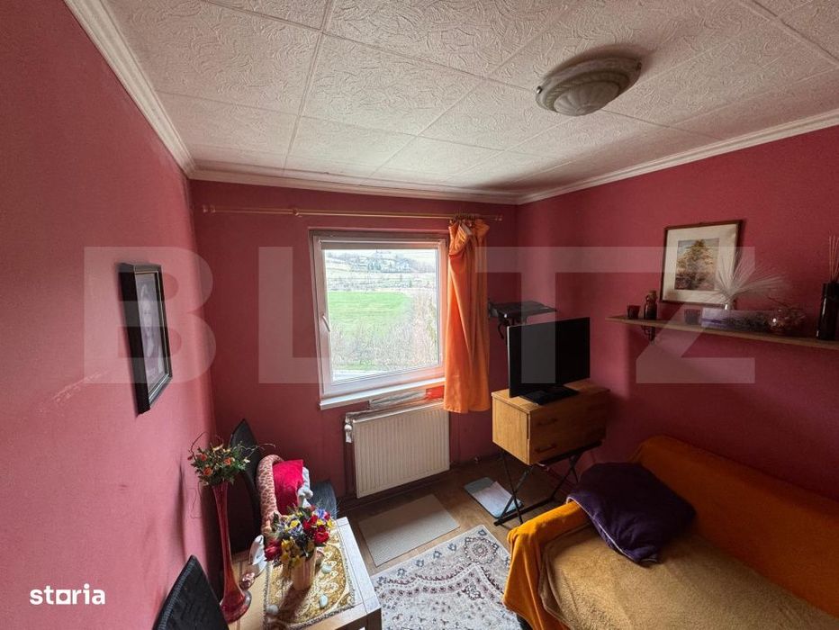 Apartament 3 camere, 49 mp, zona Dambu Pietros