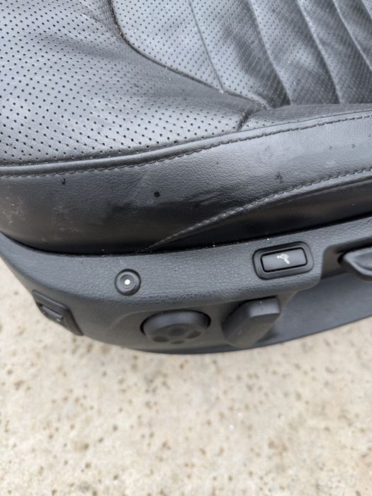 Кожен салон Passat b7 обдухване и масаж