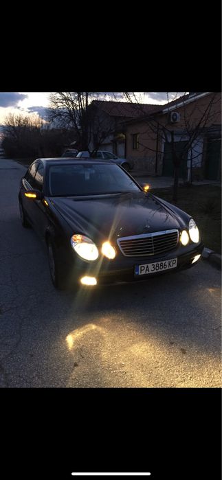 Mercedes benz E320