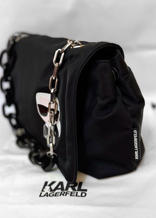 Оригинална чанта KARL LAGERFELD 220W3054