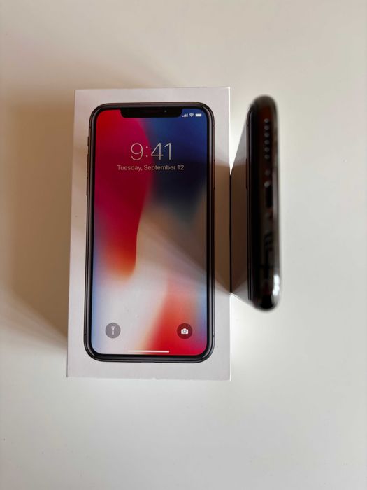 iPhone XS 64  GB