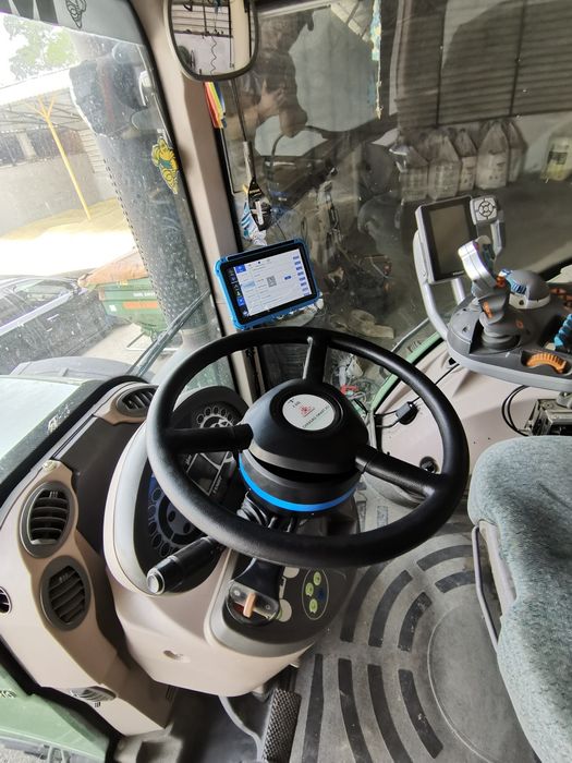 Sistem GPS cu ghidare automată și precizie 2,5 cm