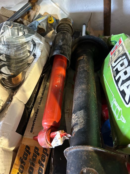 Авто части за автомобили и бусове