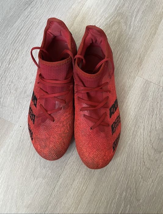 Бутсы adidas predator