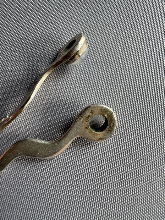 Cercei din argint si piatra lunii