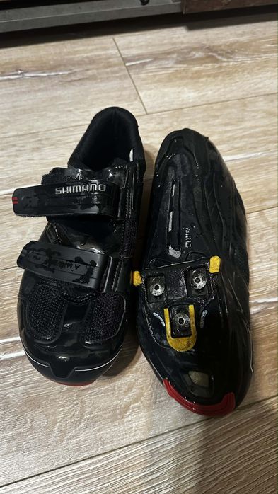 Shimano обувки шпайкове и педали
