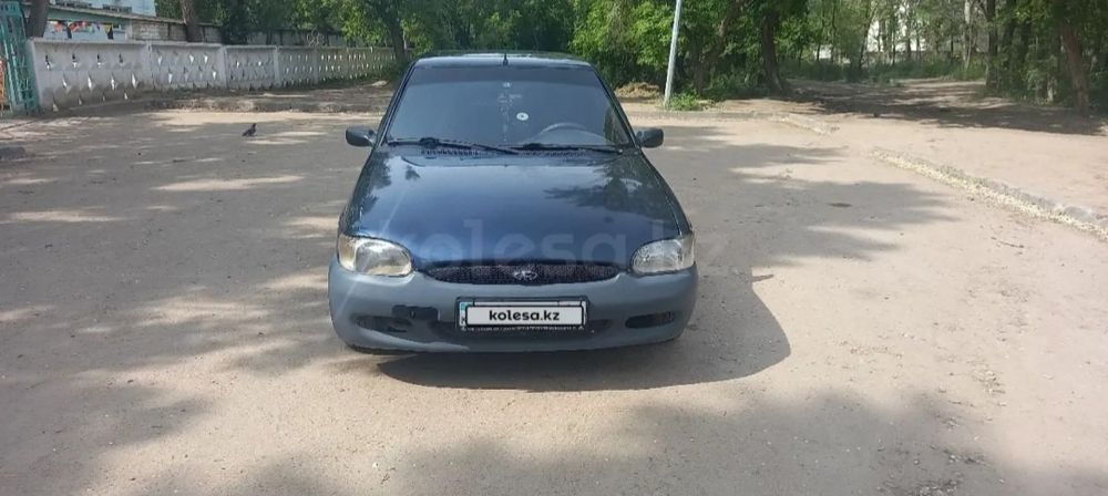Продам Ford  Escort