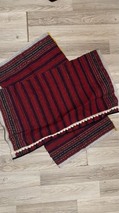 Продавам народни носии