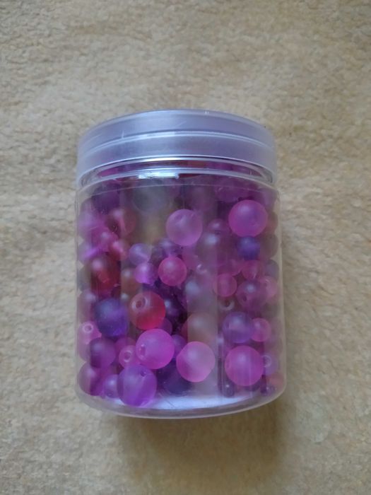 Стъклени мъниста