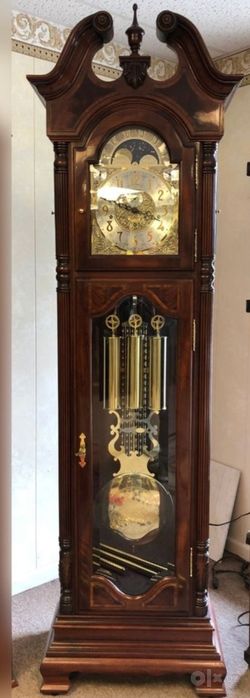 Кварцевые напольные часы WorldTime 8619-10-AC
Кварцевые напольные часы
