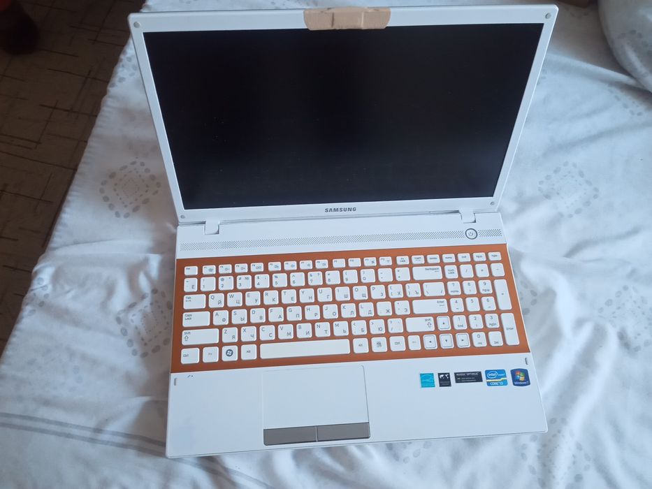 Продам ноутбук Samsung