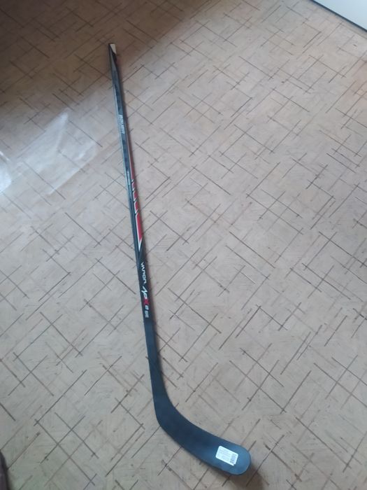 Хоккейная клюшка Bauer