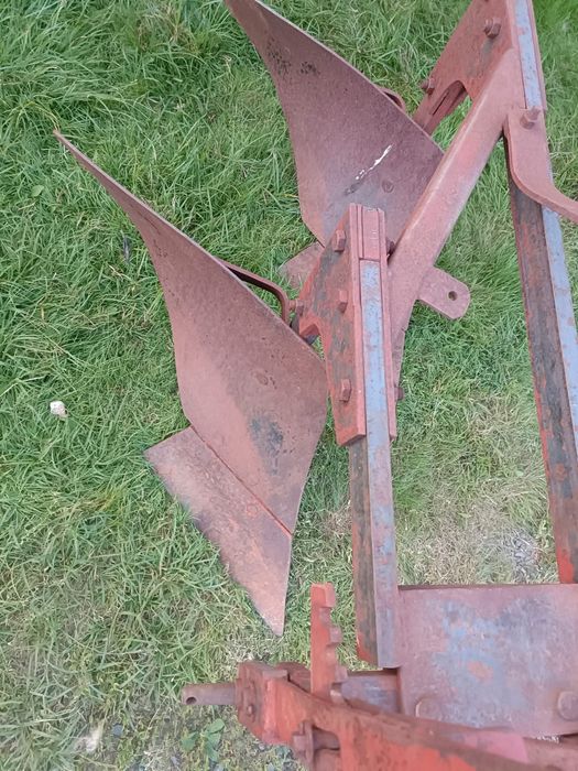 Pluguri sârbești cu 2 brazde