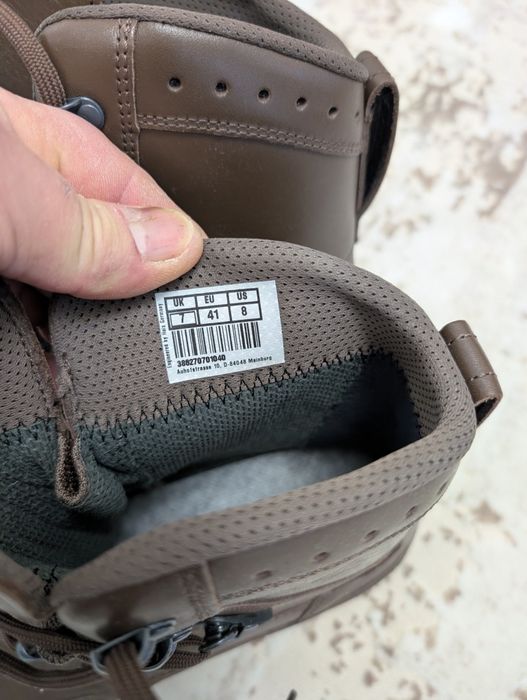 Bocanci militari Haix