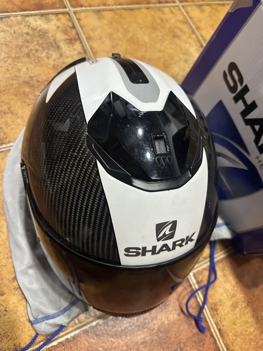 Vand casca motocicleta Shark carbon marimea XL curata